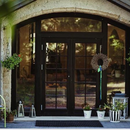 Lawendowa Stajnia Bed & Breakfast Lwowek Slaski Exterior photo